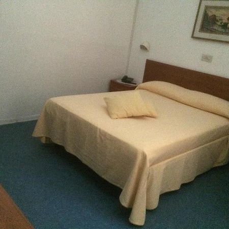 Albergo San Carlo Massa  Esterno foto