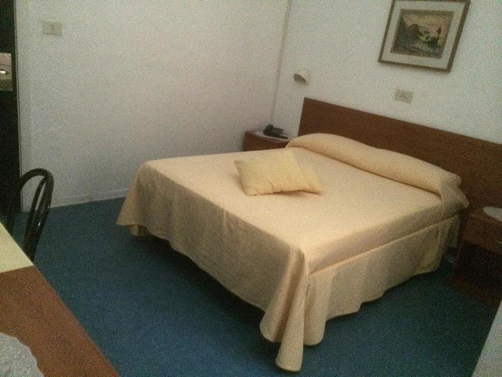 Albergo San Carlo Massa  Esterno foto